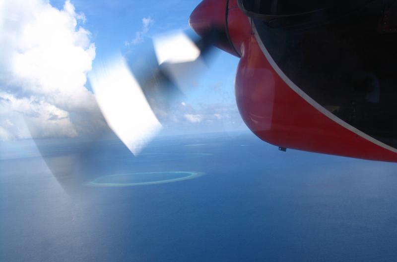 Maldives from the air (19).jpg